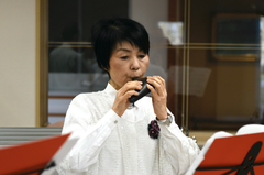 _DSC8834 司会の佐藤さん .jpeg